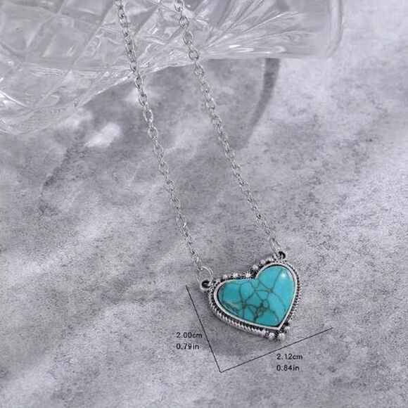 Western Boho Turquoise Heart Pendant Necklace - Picture 4 of 8